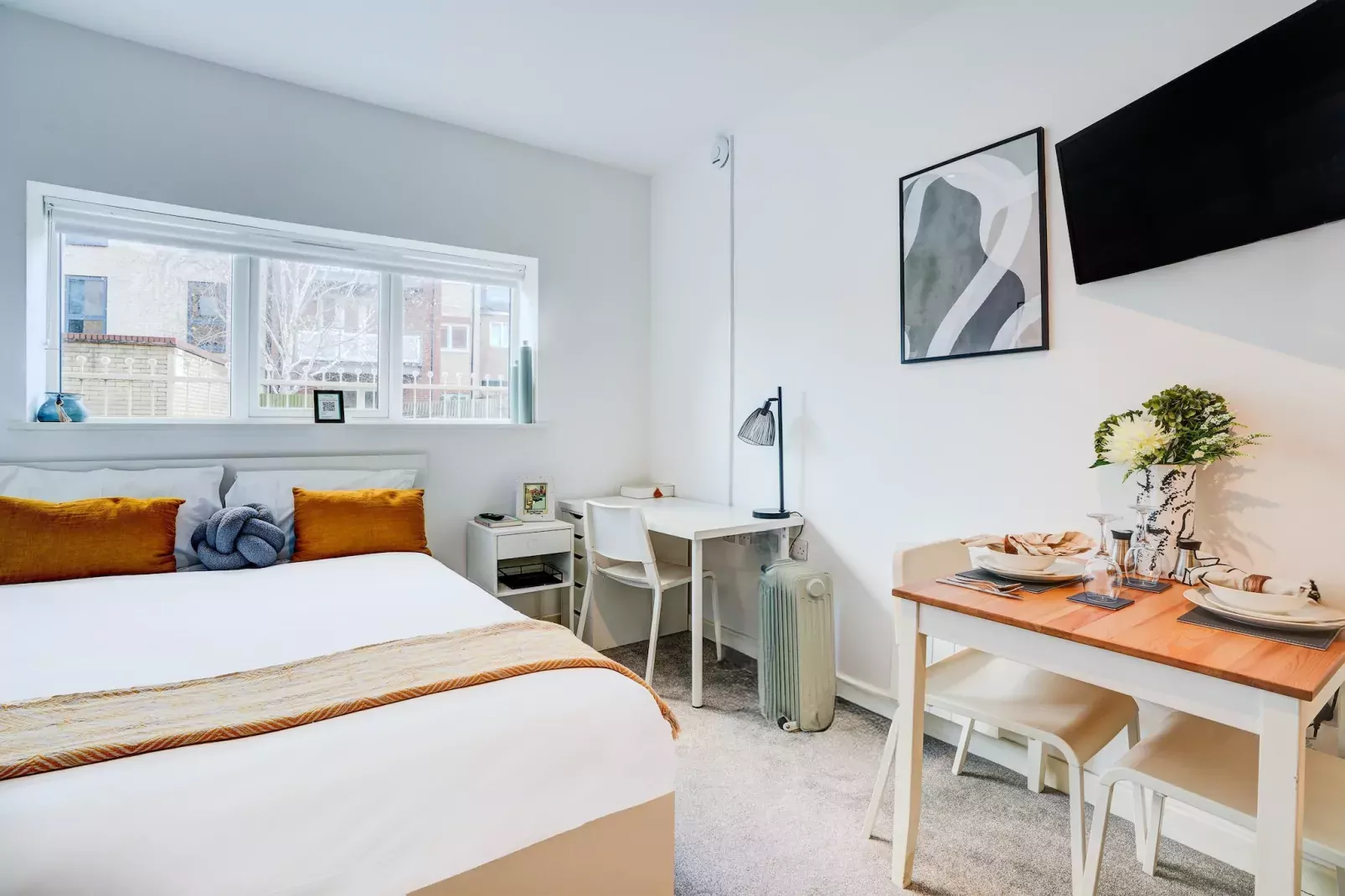Kingston Luxe Suites Riverside Apartment Belvilla-Bedroom