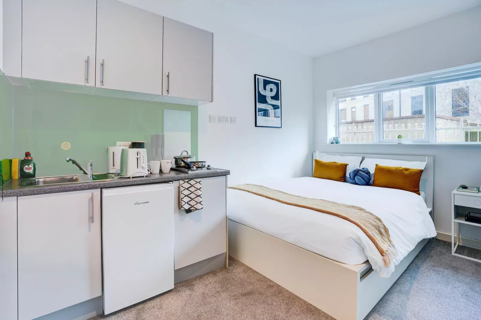 Kingston Luxe Suites Riverside Apartment Belvilla-Bedroom