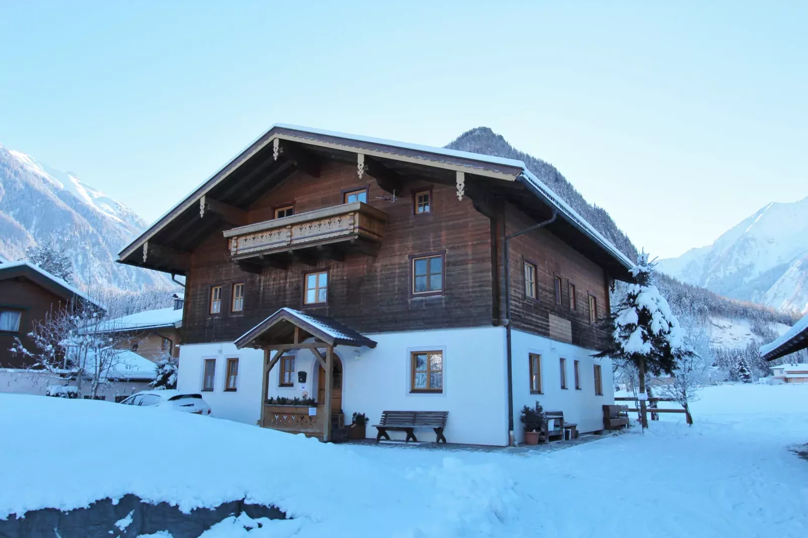 Apartment Berndl-Exterior winter