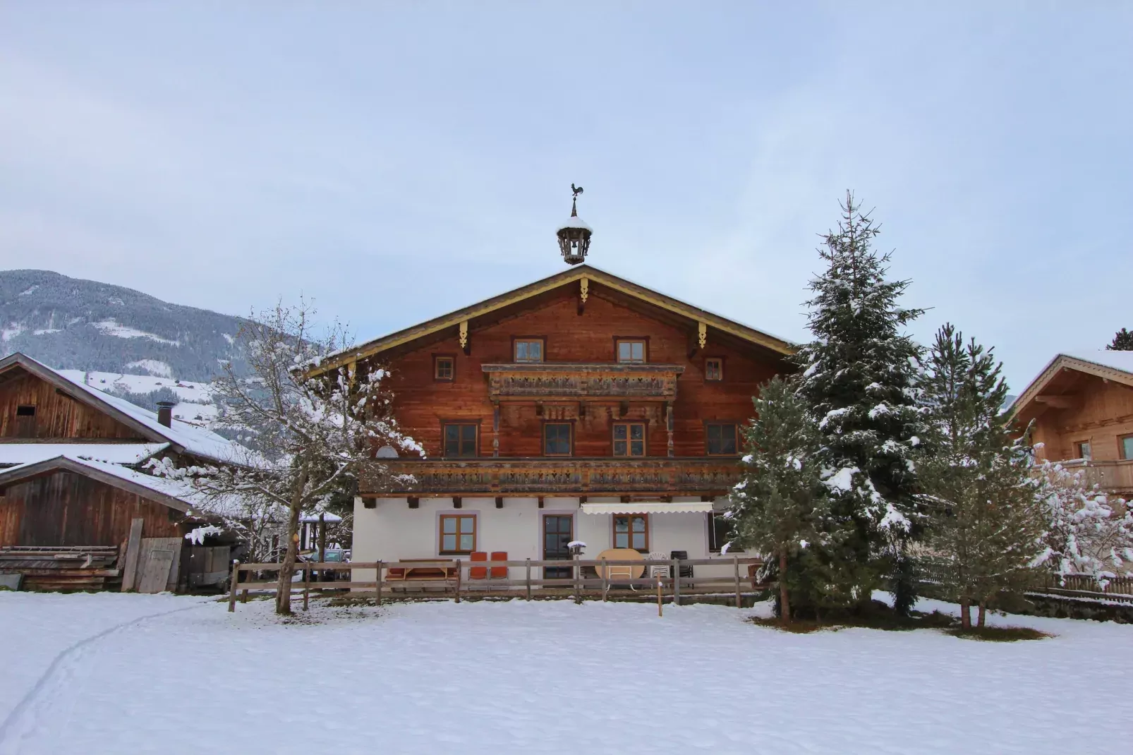 Apartment Berndl-Exterior winter