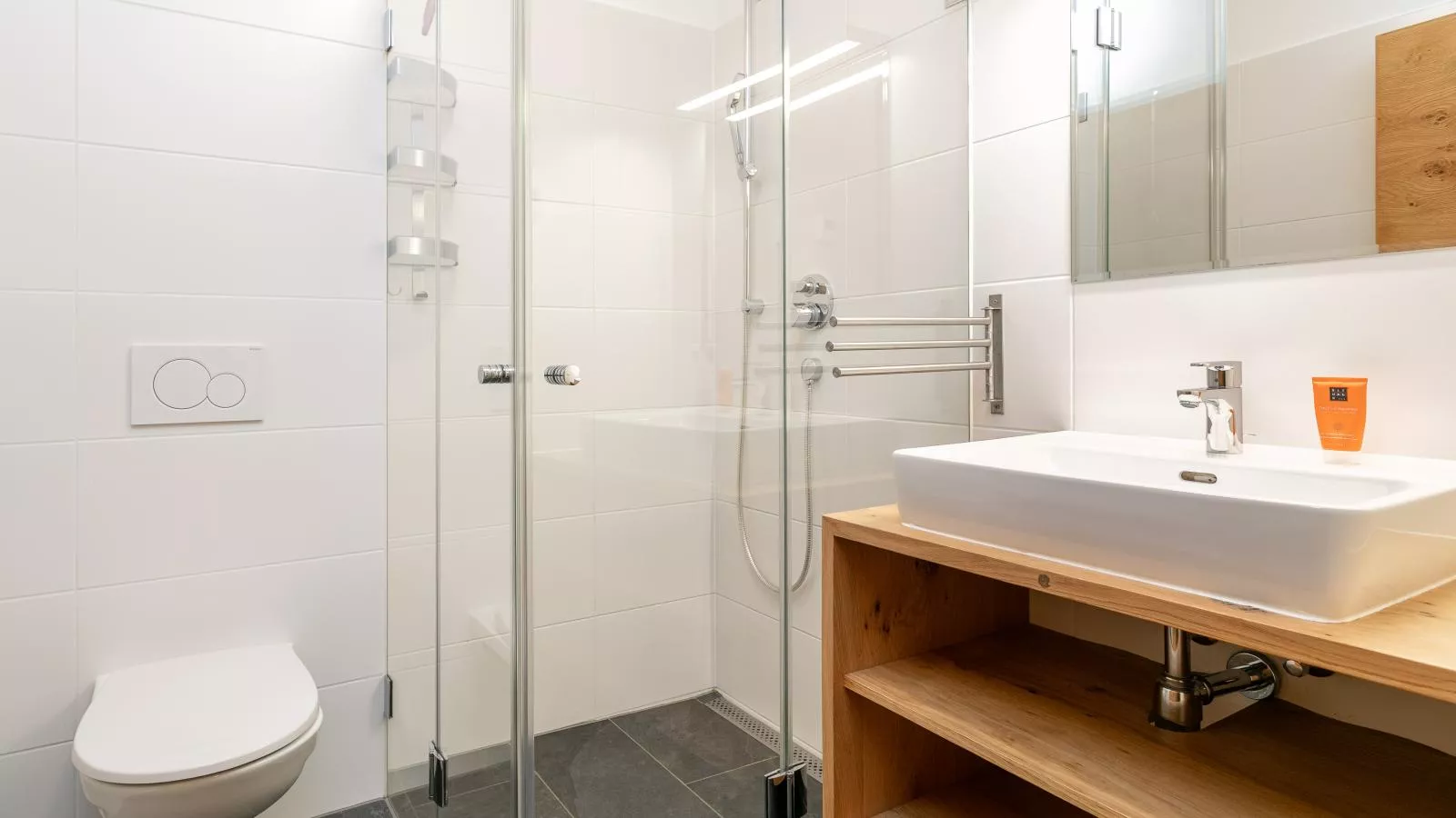 Edelalm Residenz Top 7-Bathroom
