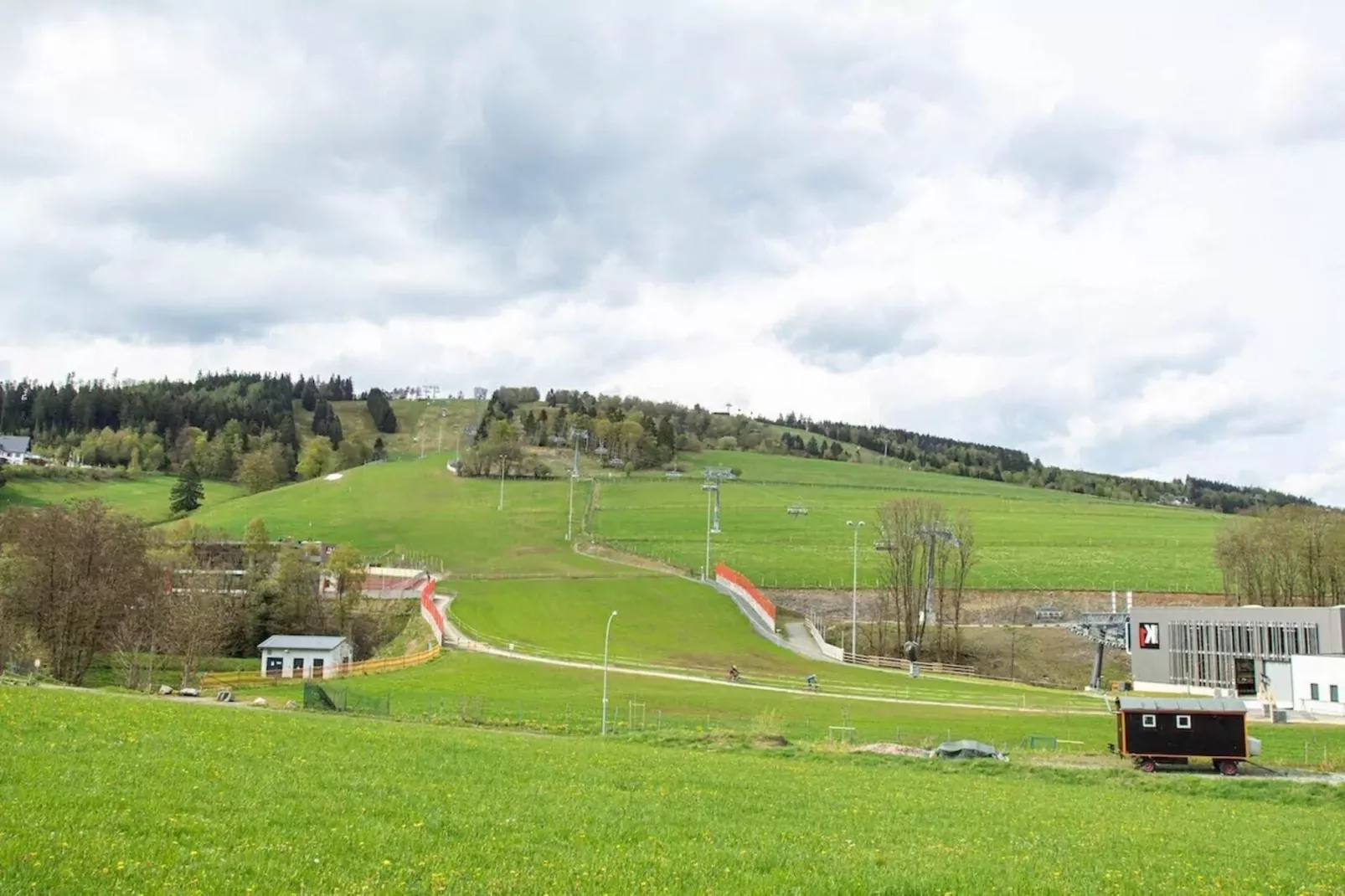 Luxus Blockhaus B-Gärten Sommer
