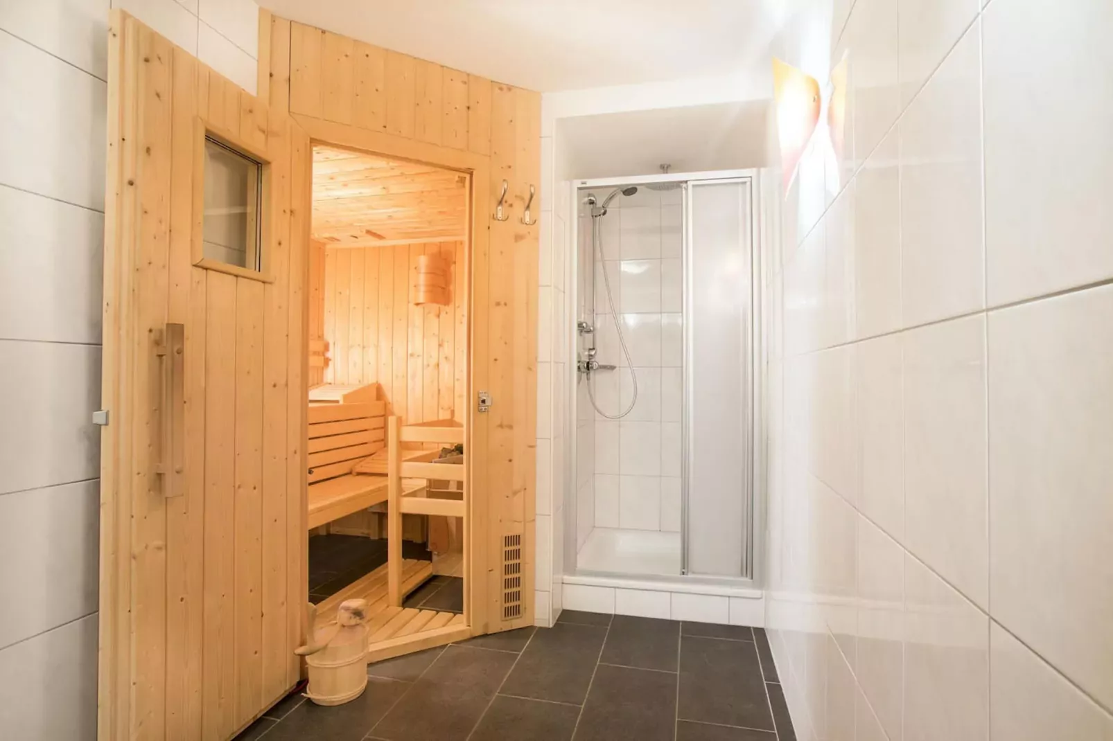 Chalets im Wald