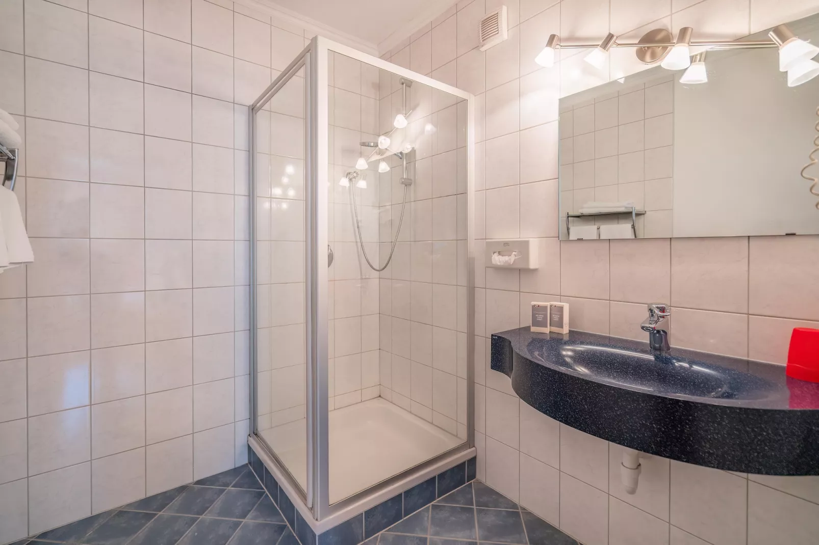 Apartment 1-Bathroom