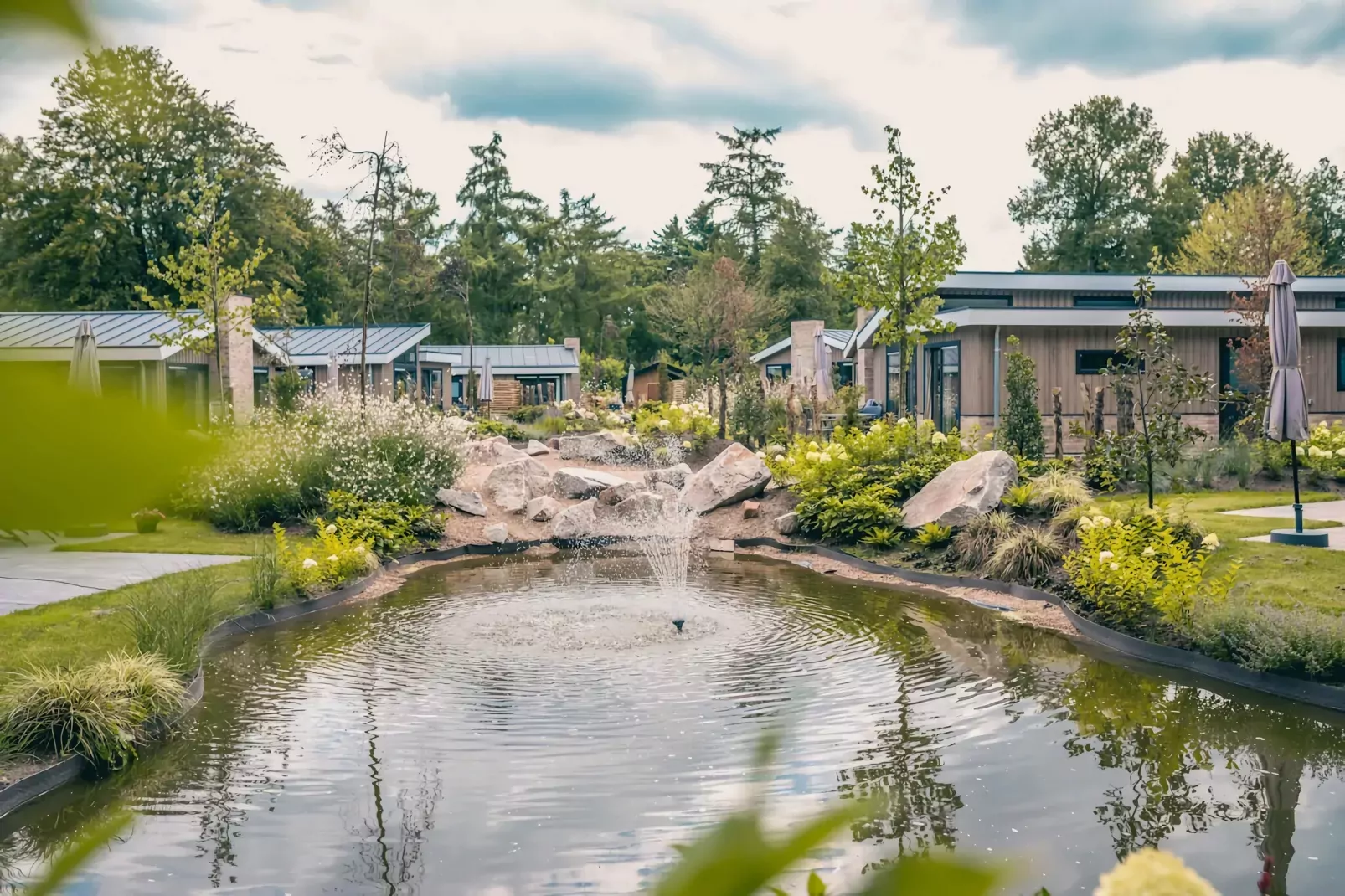 Resort De Utrechtse Heuvelrug 7-Außenbereich Sommer
