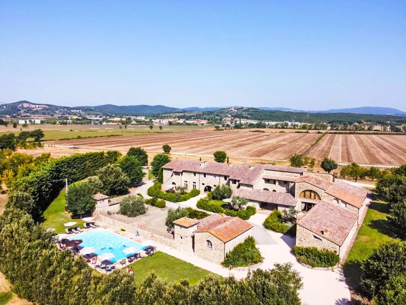 Tenuta-Outside