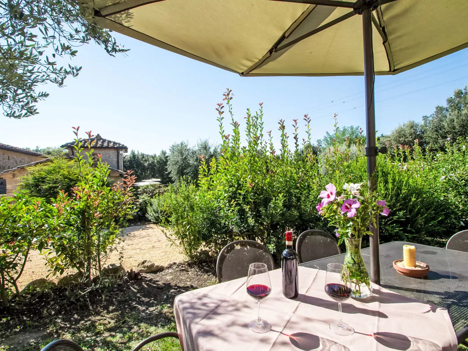 Tenuta-Outside