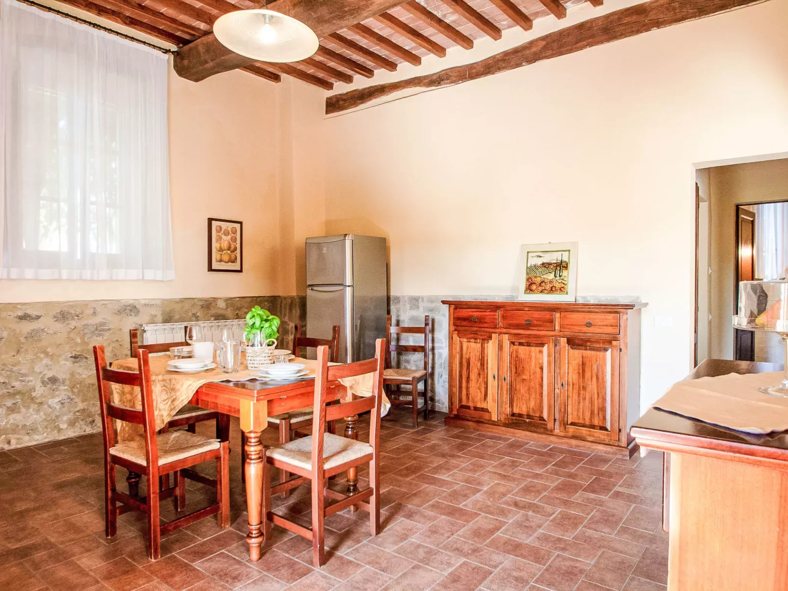 Tenuta-Inside