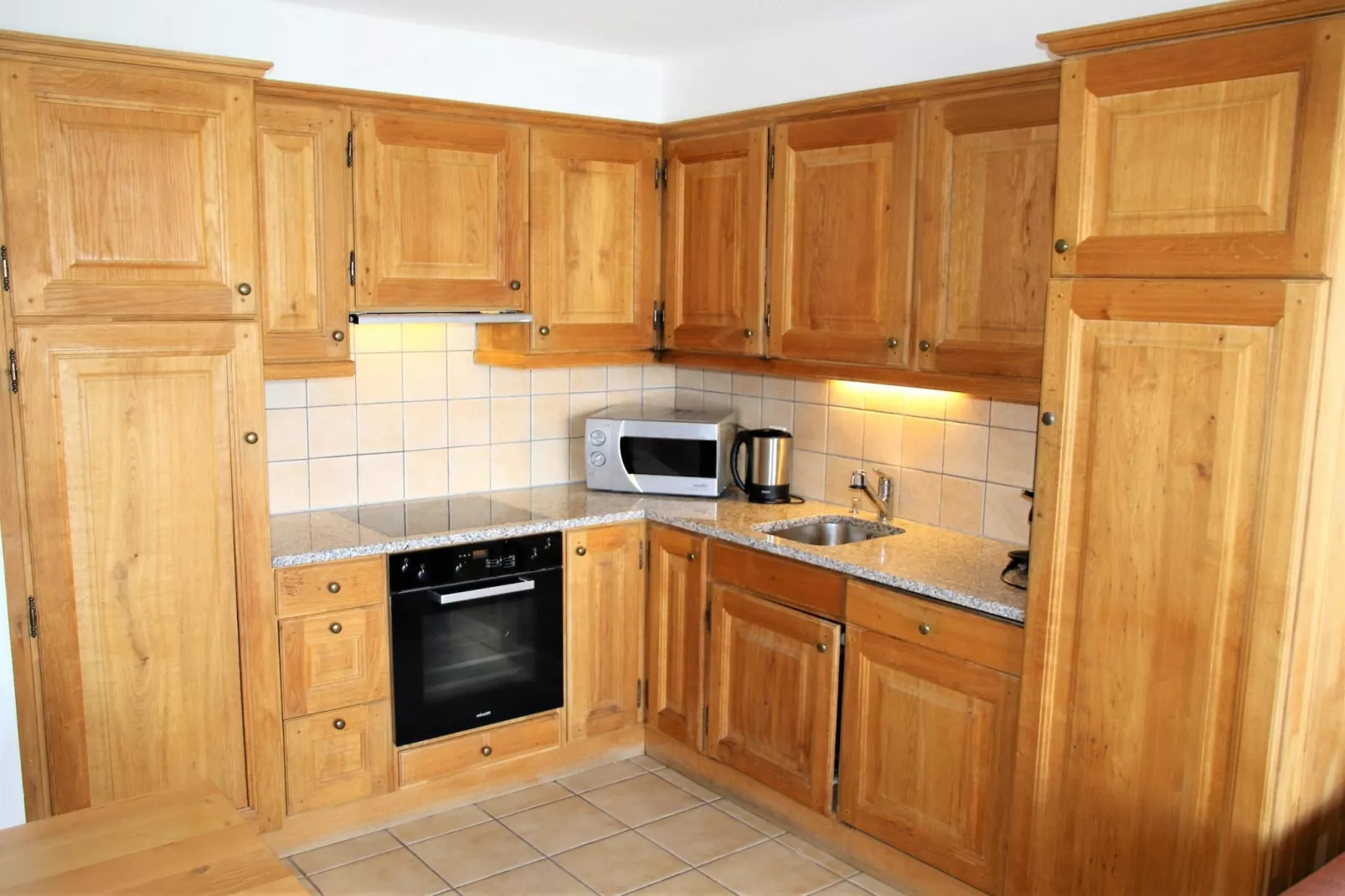 Plein Ciel VA 012 - MOUNTAIN apartment 4 pers-Kitchen
