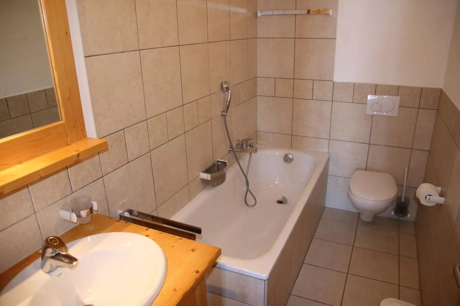 Plein Ciel VA 012 - MOUNTAIN apartment 4 pers-Bathroom