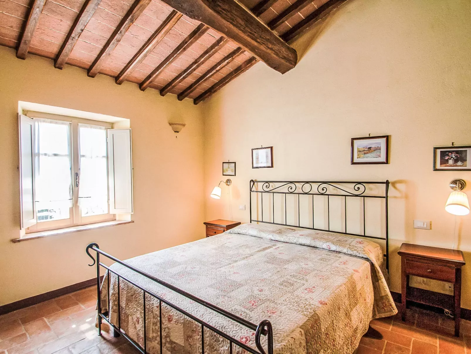 Tenuta-Inside