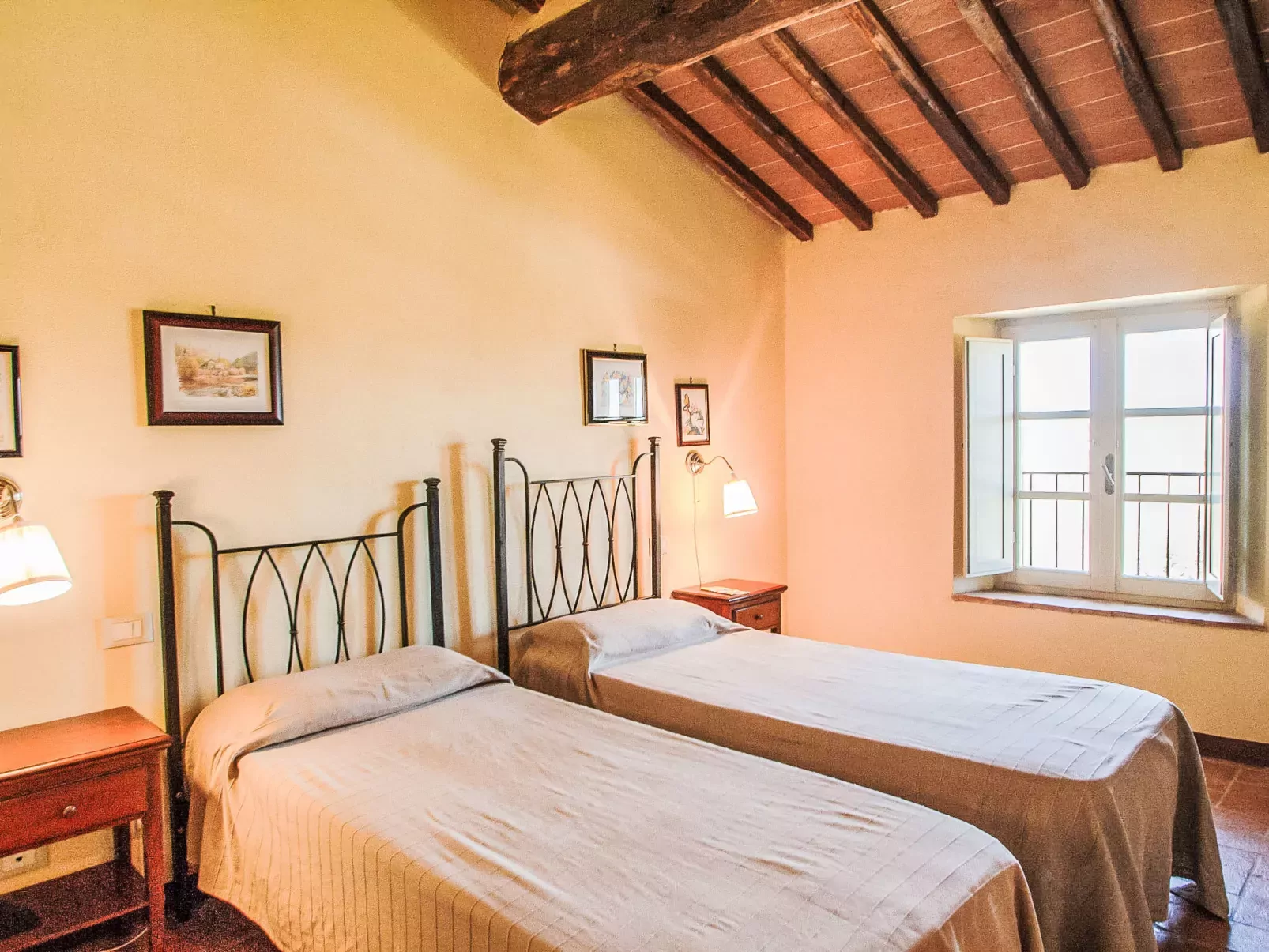 Tenuta-Inside