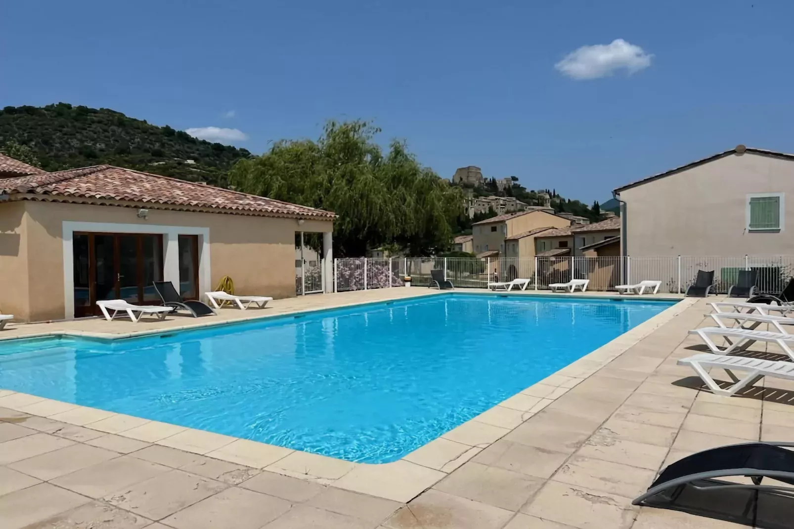 Résidence Les Sources - Montbrun-les-Bains // Studio 2 pers-Pool