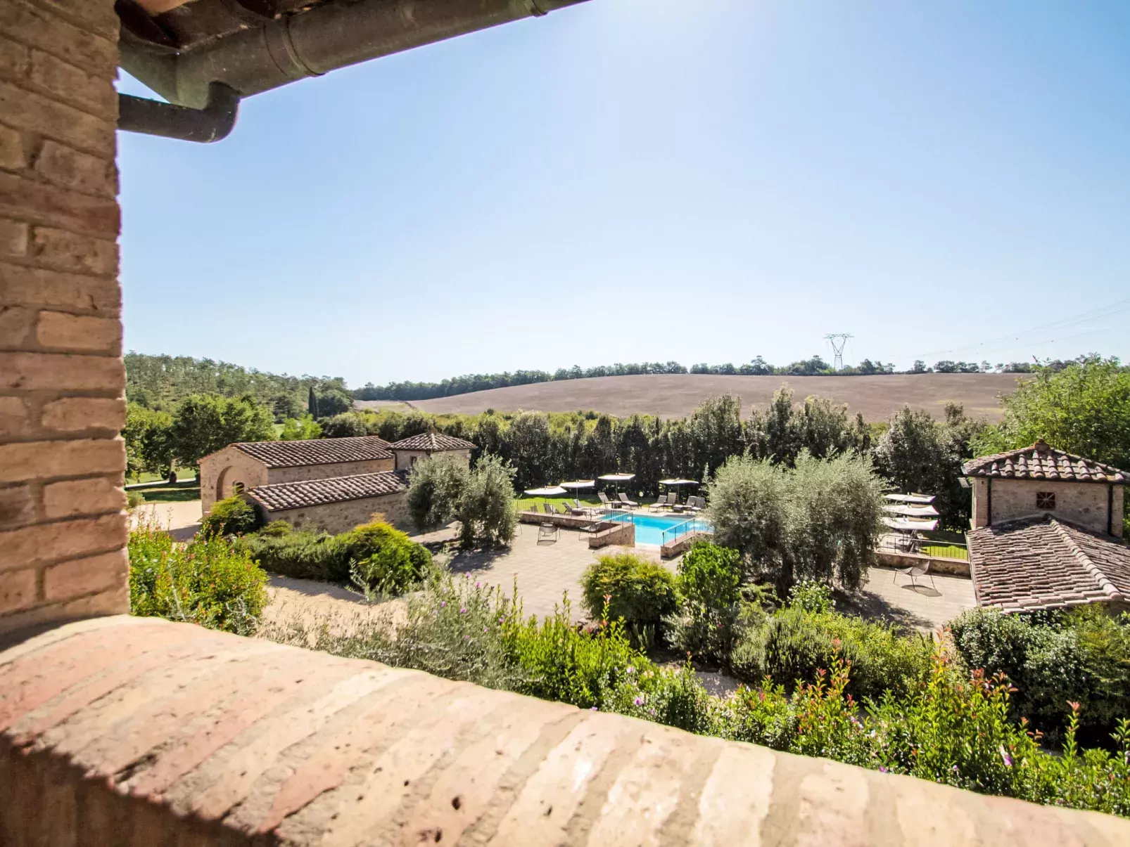 Tenuta-Outside