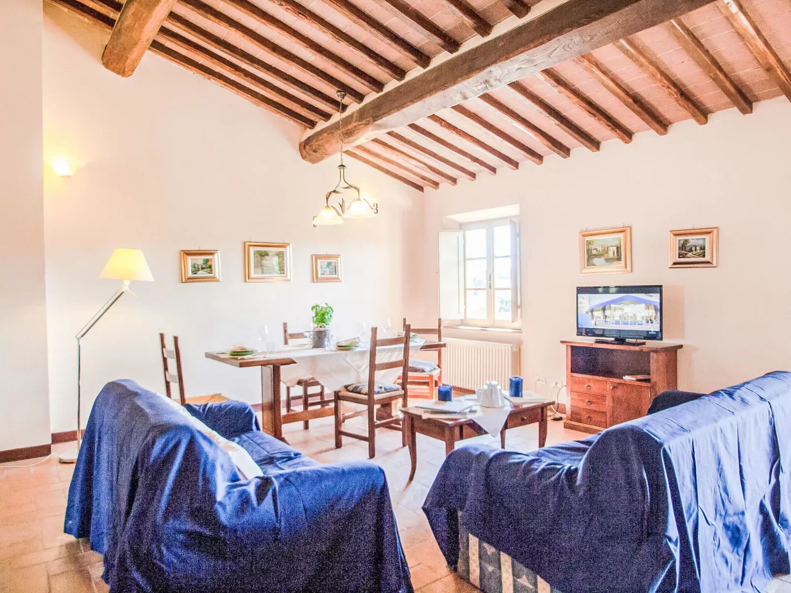 Tenuta-Inside