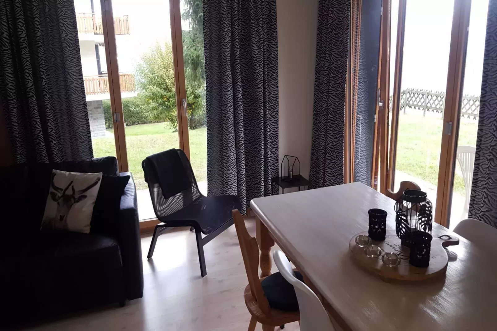 Gentianes G 001 - COSY apartment 6 pers-Living room
