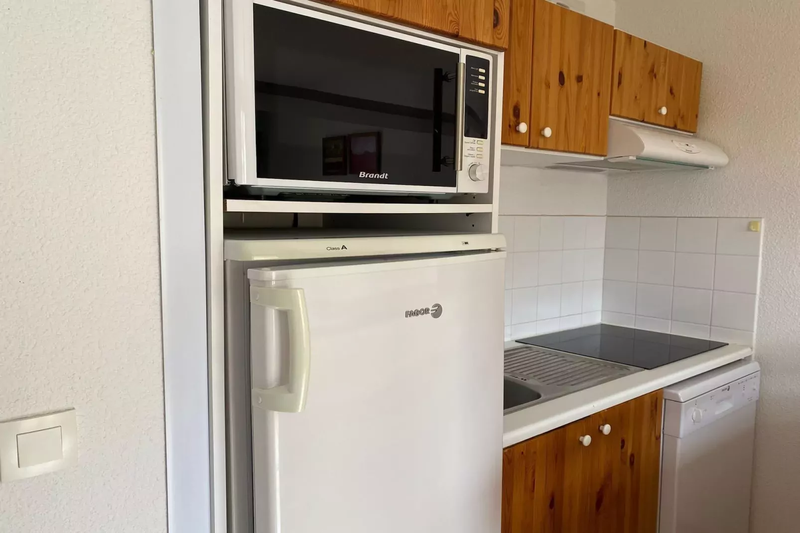 Résidence Les Sources - Montbrun-les-Bains // Studio 2 pers-Kitchen