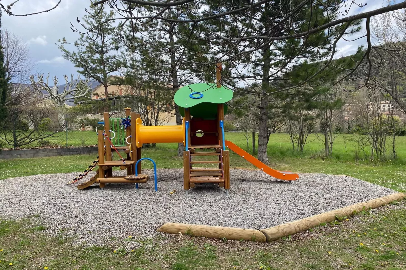 Résidence Les Sources - Montbrun-les-Bains // Studio 2 pers-Park facilities