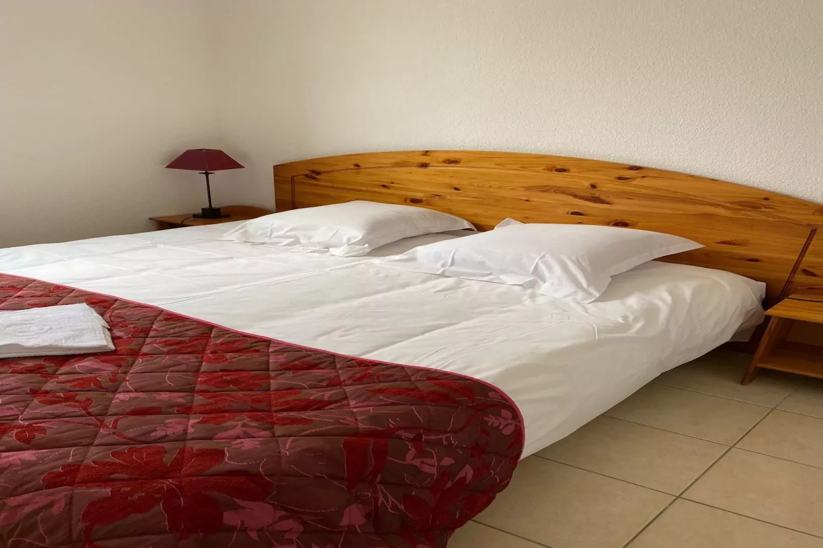 Résidence Les Sources - Montbrun-les-Bains // Studio 2 pers-Bedroom
