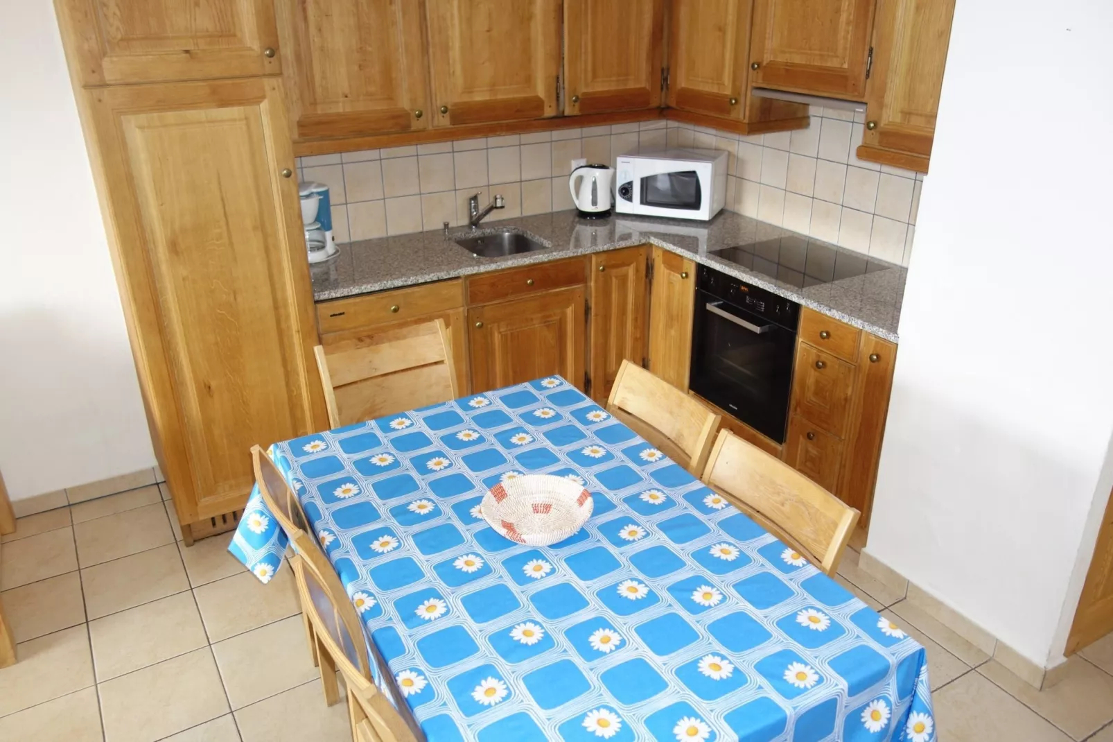 Plein Ciel VA 021 - MOUNTAIN apartment 8 pers-Kitchen