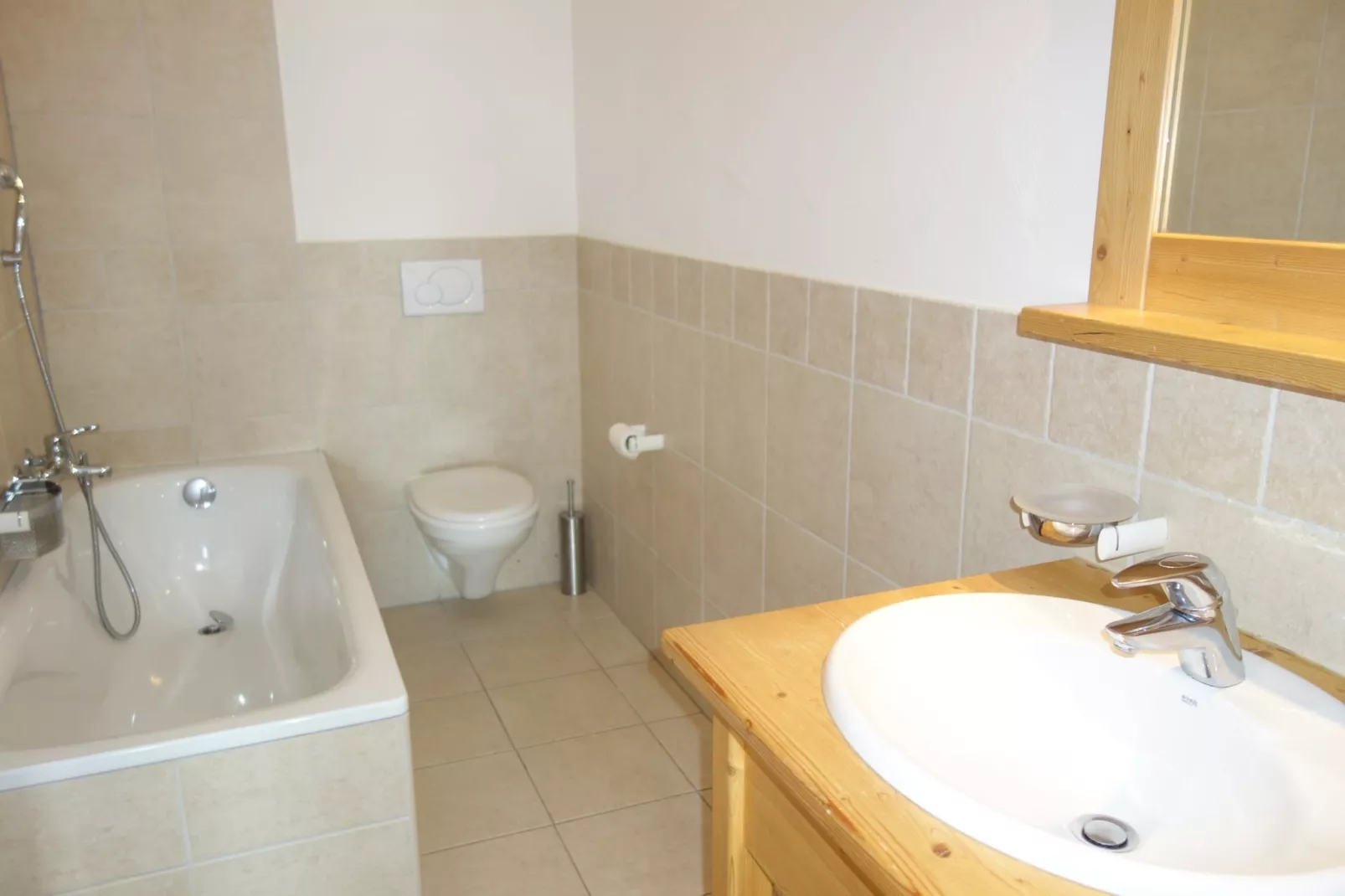 Plein Ciel VA 021 - MOUNTAIN apartment 8 pers-Bathroom