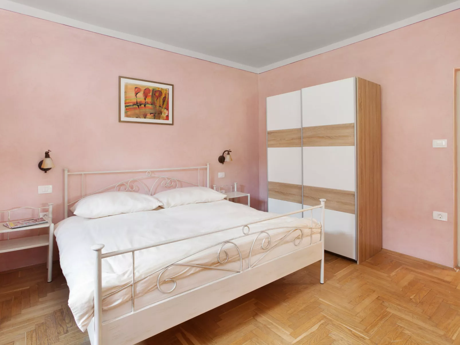 Villa Palachina Antishova-Inside
