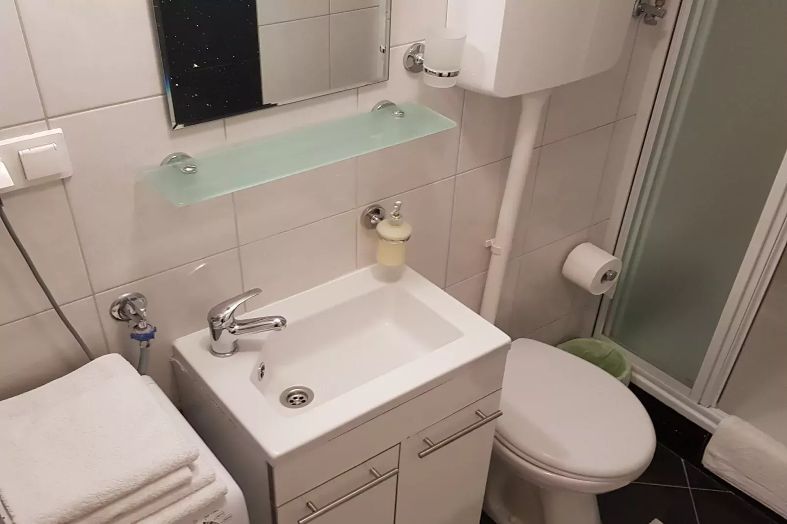 Apartments Minerva - Superior One Bedroom Apartment (A3)-Bathroom