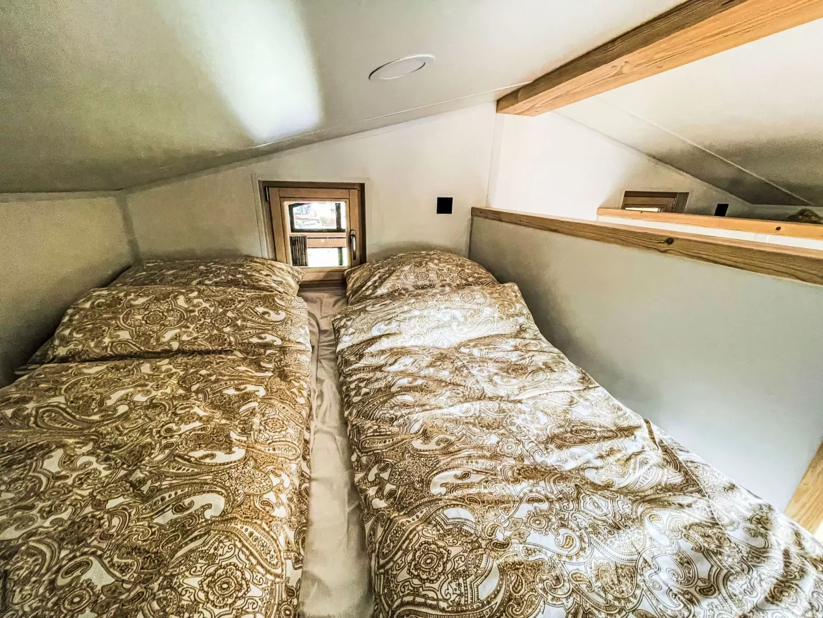 Tiny Haus Glockenalm-Chalet Wendelstein-Inside