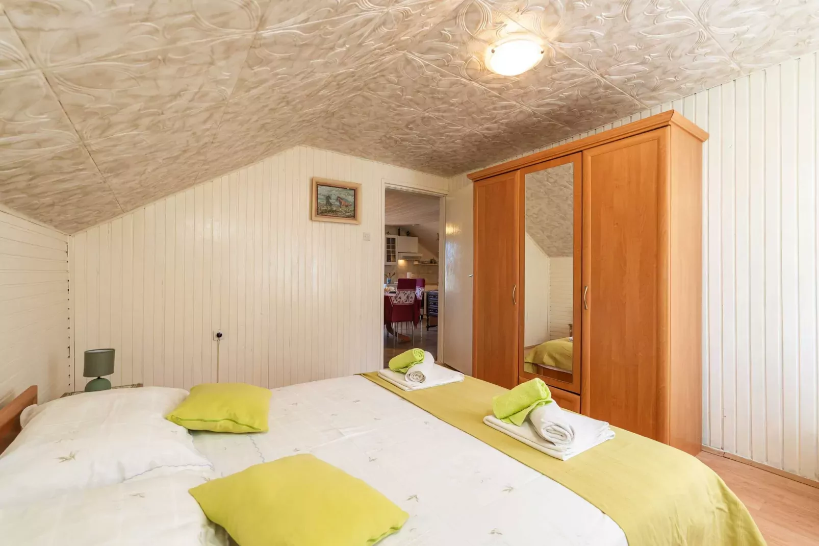 Villa Desin - Three Bedroom Apartment with Terrace and Garden View-Bedroom