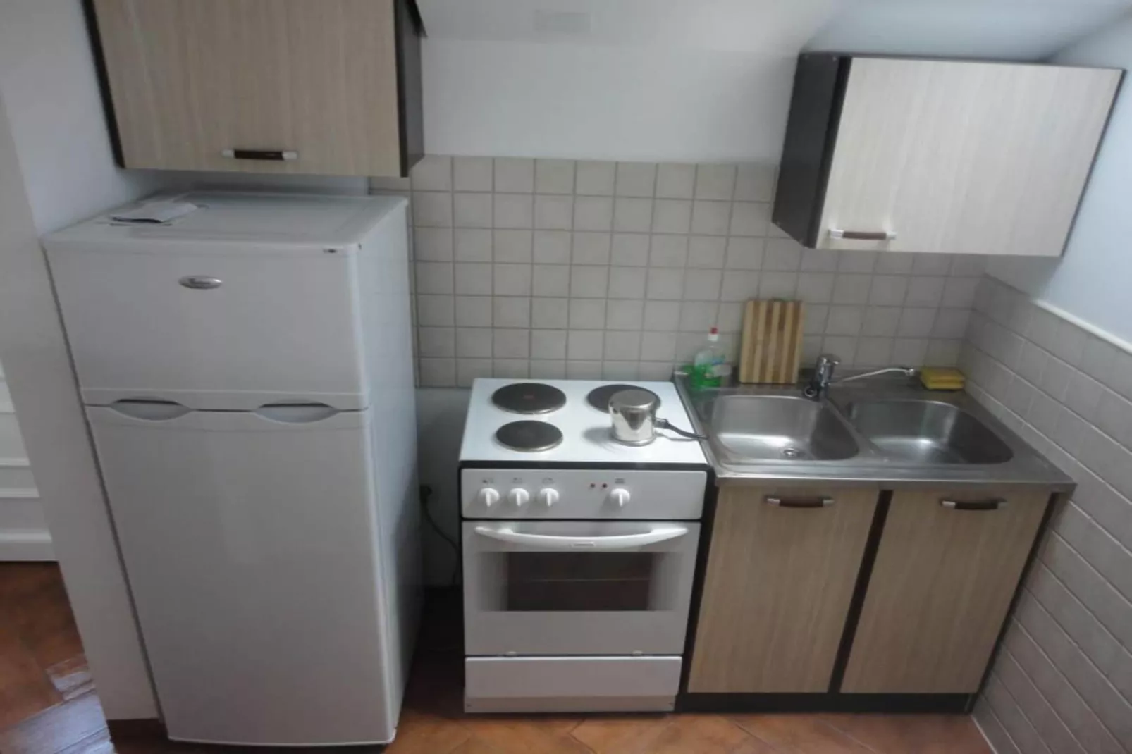 Apartments Marija Slano- Two-Bedroom Apartment with Balcony and Sea View - 1 (A)-Kitchen