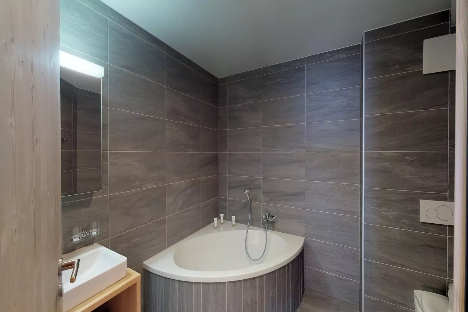 Les Mayens MB 011 - LUXURY apartment 6 pers-Salle de bain
