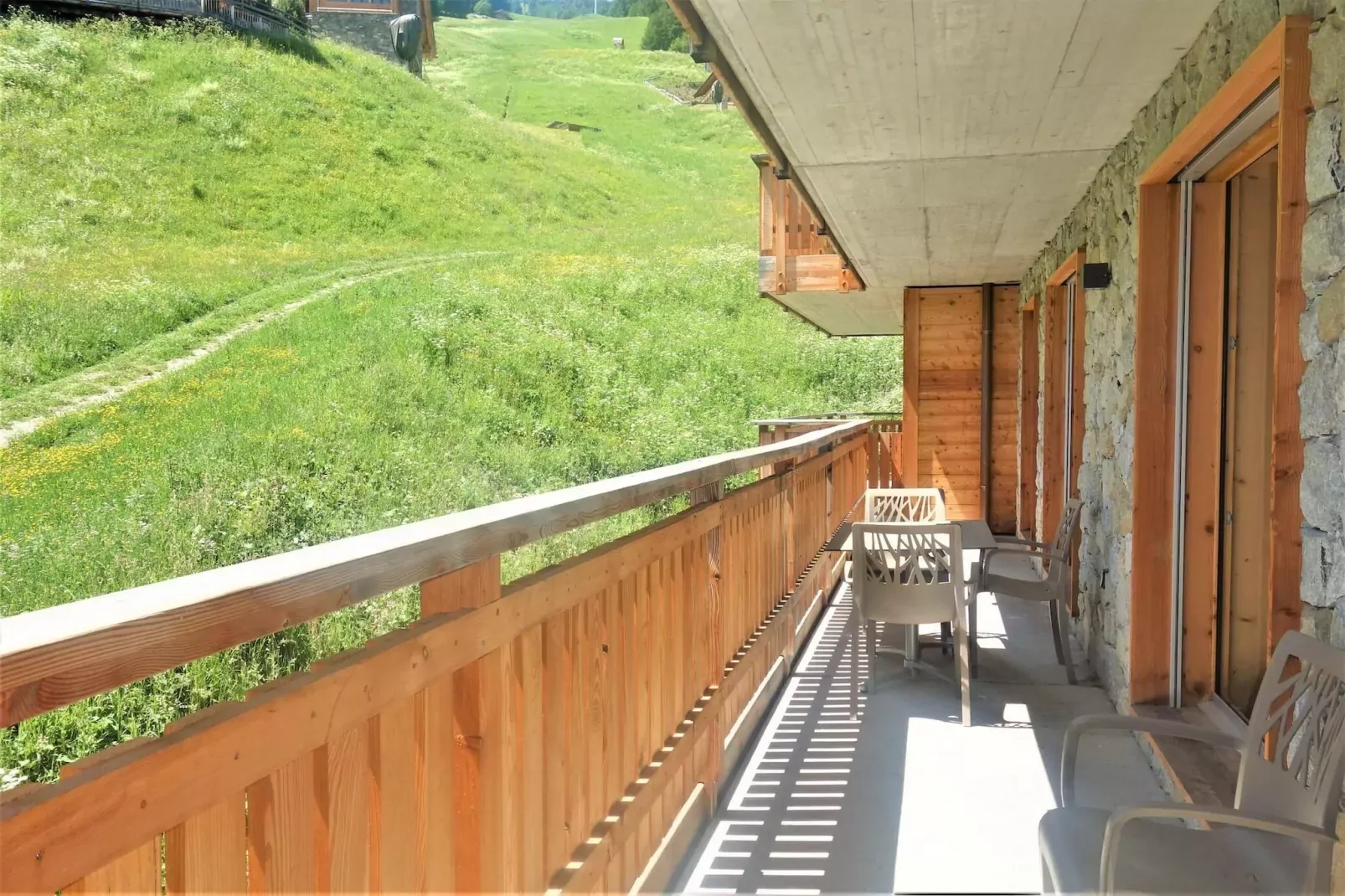 Les Mayens MB 011 - LUXURY apartment 6 pers-Balcon-terrasse