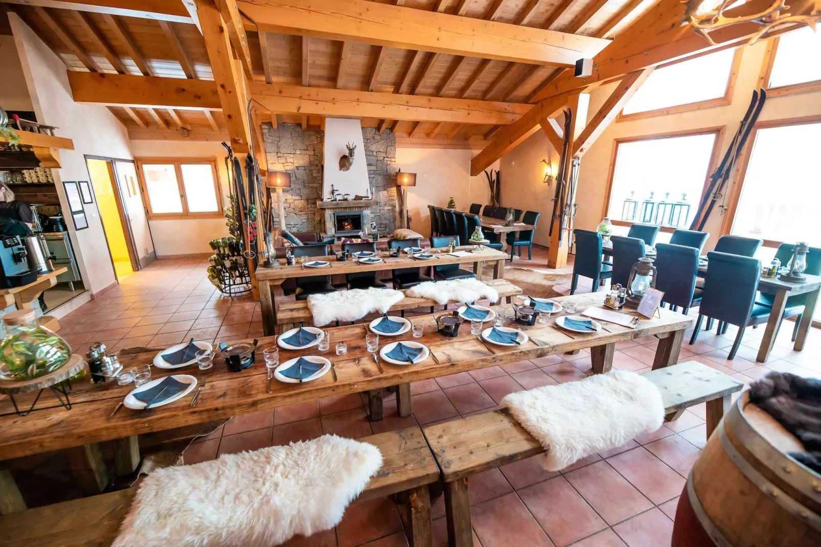 Parc Madeleine 8-Dining room