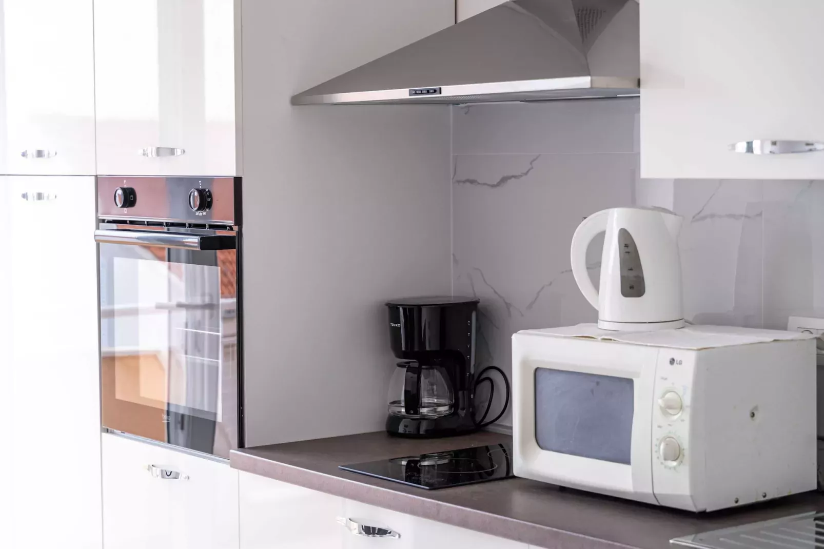 Apartment Marisol - One Bedroom Apartment with Balcony and Sea View-Cuisine