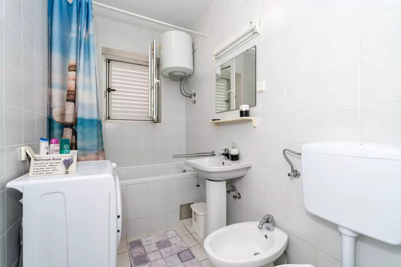 Apartment Marisol - One Bedroom Apartment with Balcony and Sea View-Salle de bain