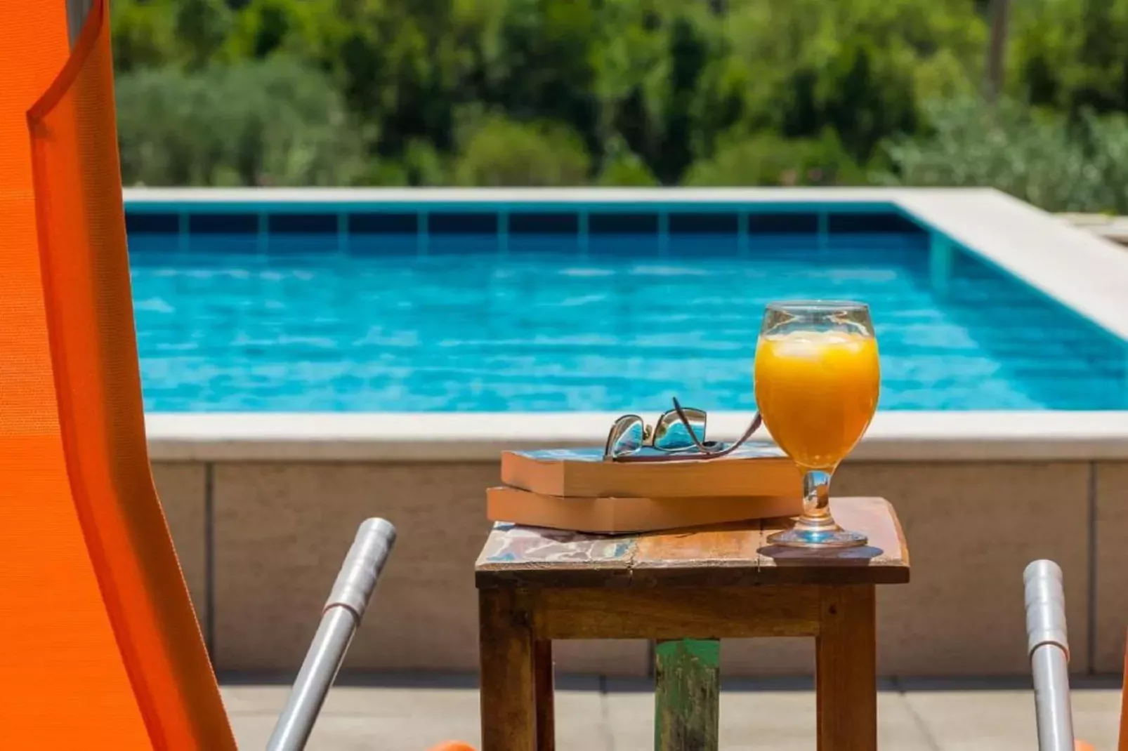 Apartments Villa Harmonia - One-Bedroom Apartment with Patio and Shared Pool-Pool