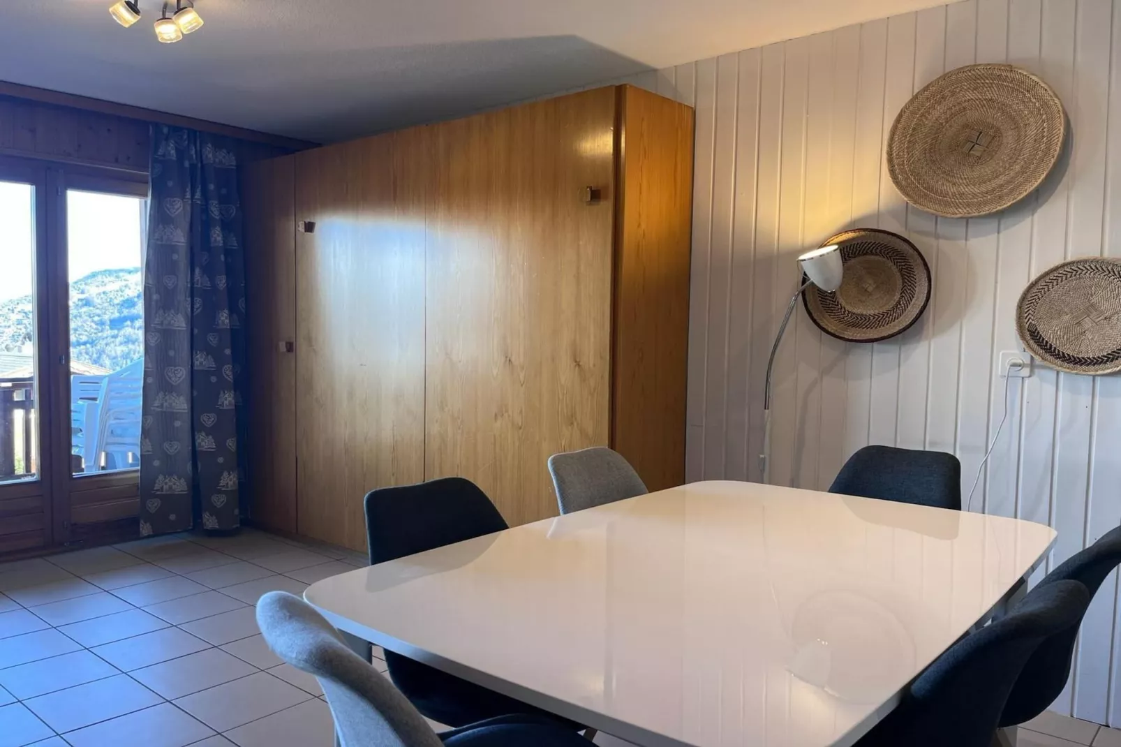 Greppons P 011 - MOUNTAIN apartment 6 pers-Esszimmer