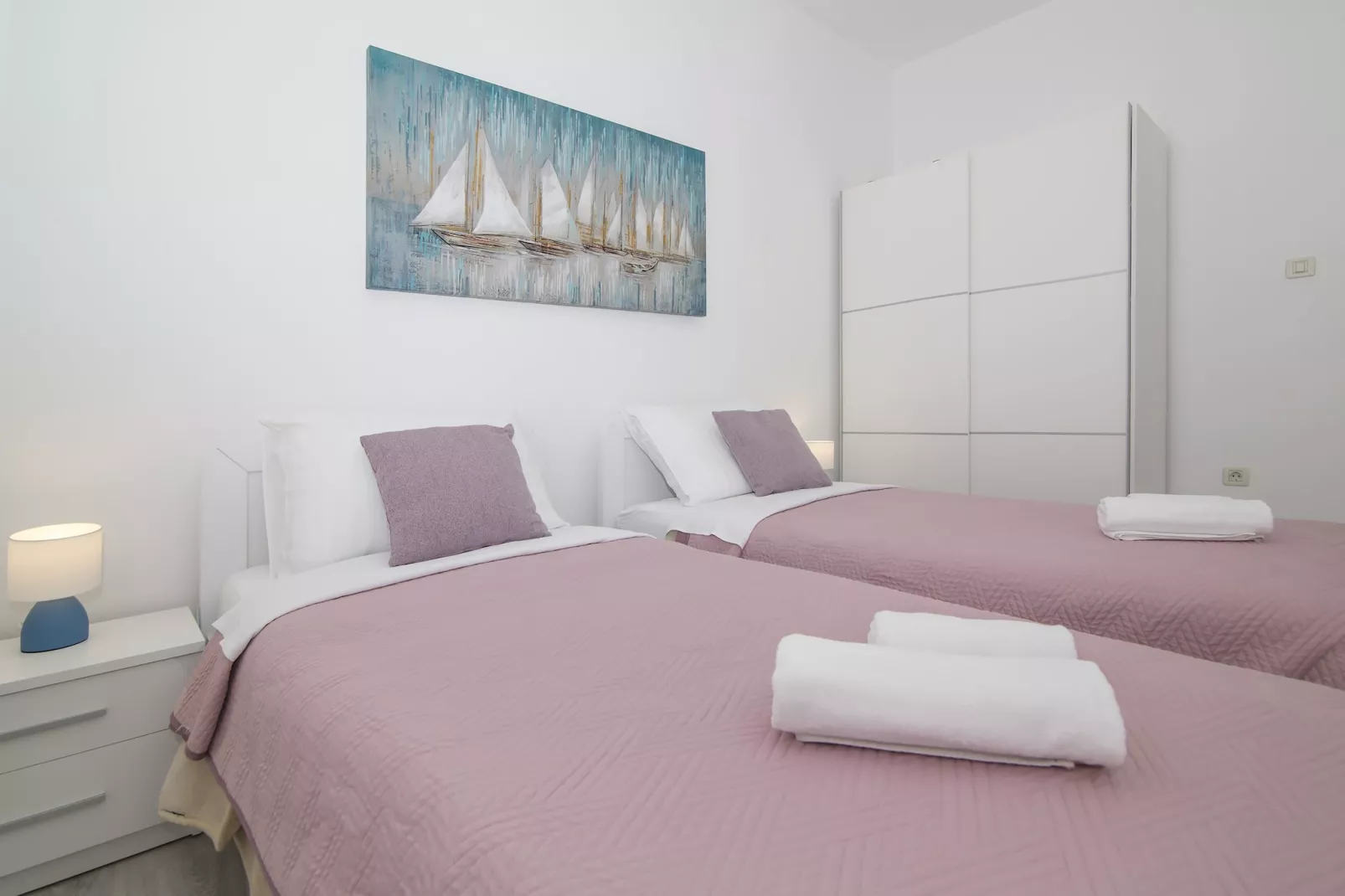 Apartments Isabora - Two-Bedroom Apartment with Terrace and Partial Sea View (Nea)-Bedroom