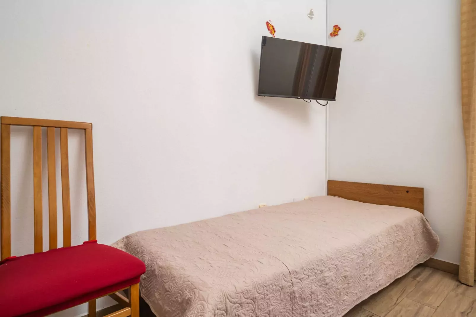 Apartments Senjo - Studio Apartment with Balcony with Side Sea View (Apartman 4)-Chambre