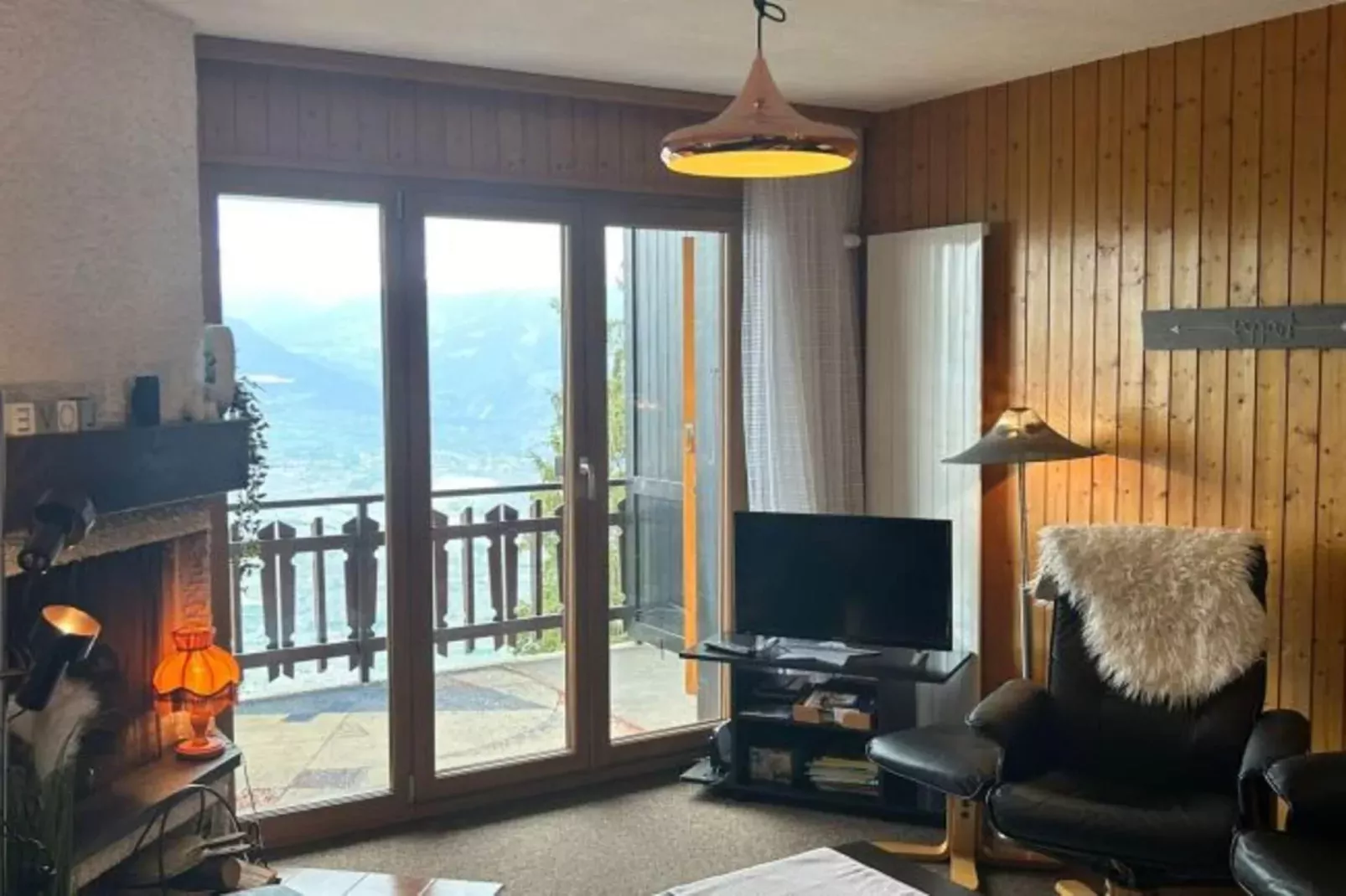 Hauts de Veysonnaz HV1 002 - SAUNA apartment 6 per-Living room