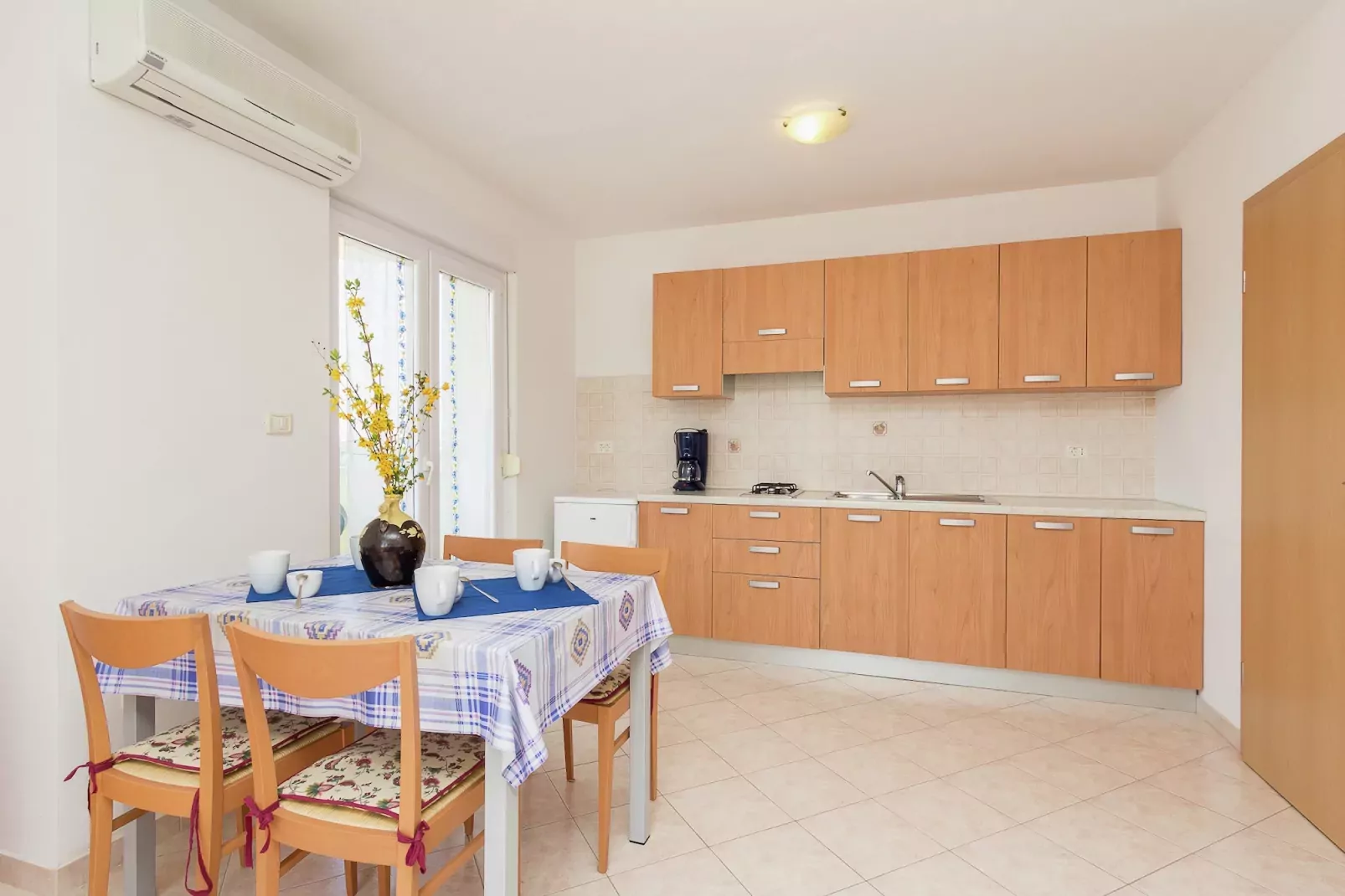 Casa Verde 3-Living room