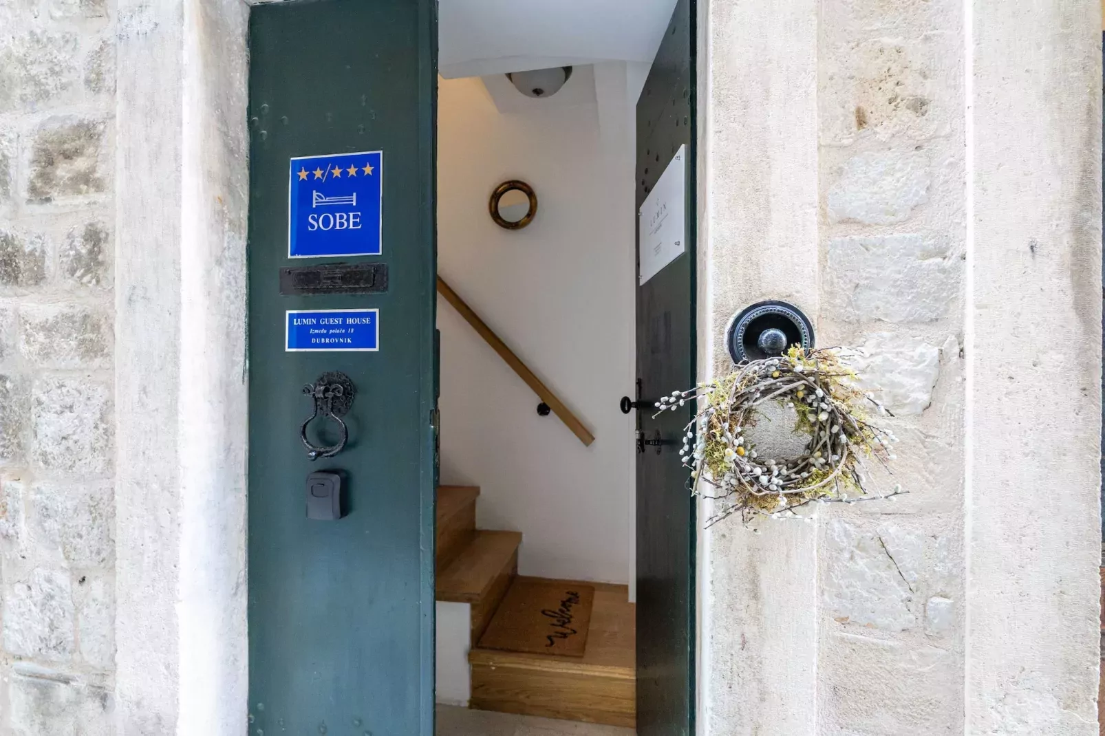Guest House Lumin - Studio Apartment with City View Third Floor) (BR4)-Einrichtungen