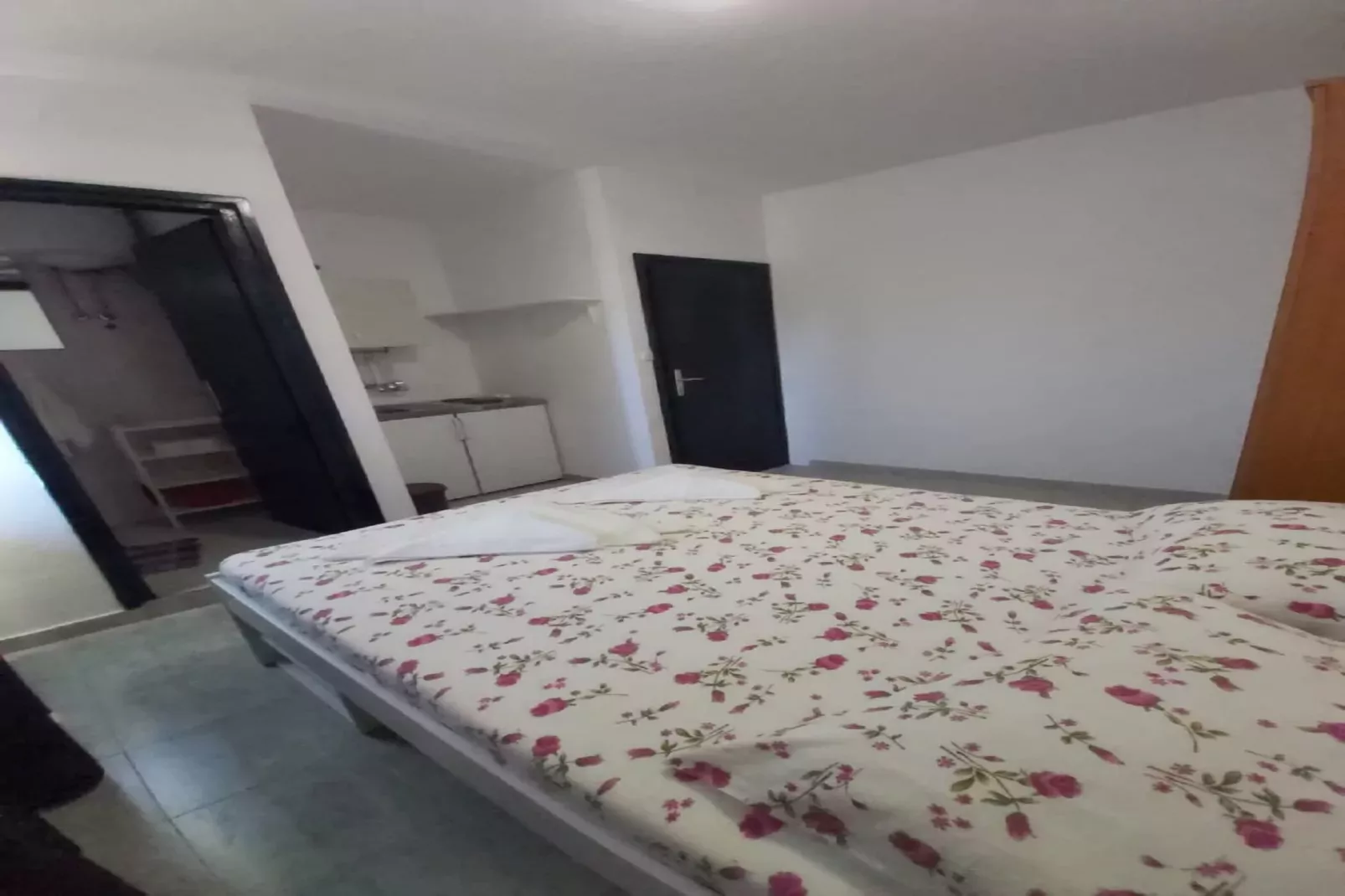 Apartments Dalmatin Žuljana - Studio Apartment 3-Bedroom