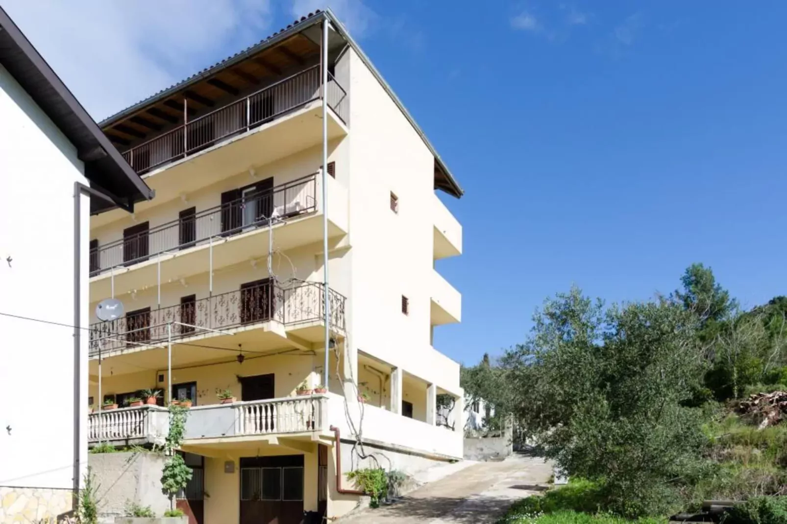 Apartments Dalmatin Žuljana - Studio Apartment 3-Exterior summer