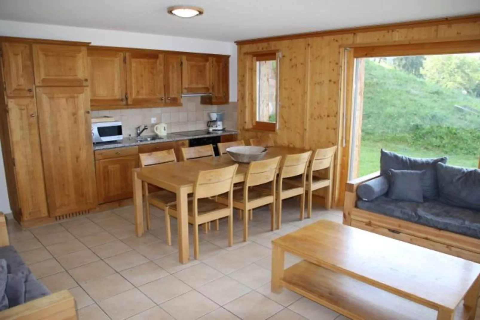 HCR 141 - COMFORTABLE apartment 8 pers-Dining room