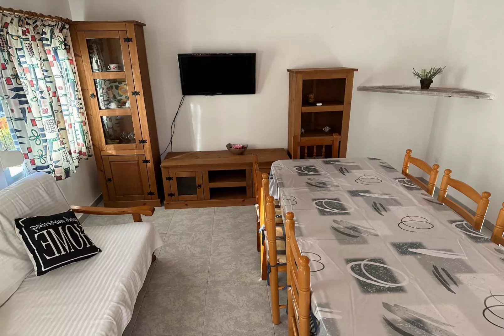 Ático Duplex ESTE Oliva-Esszimmer