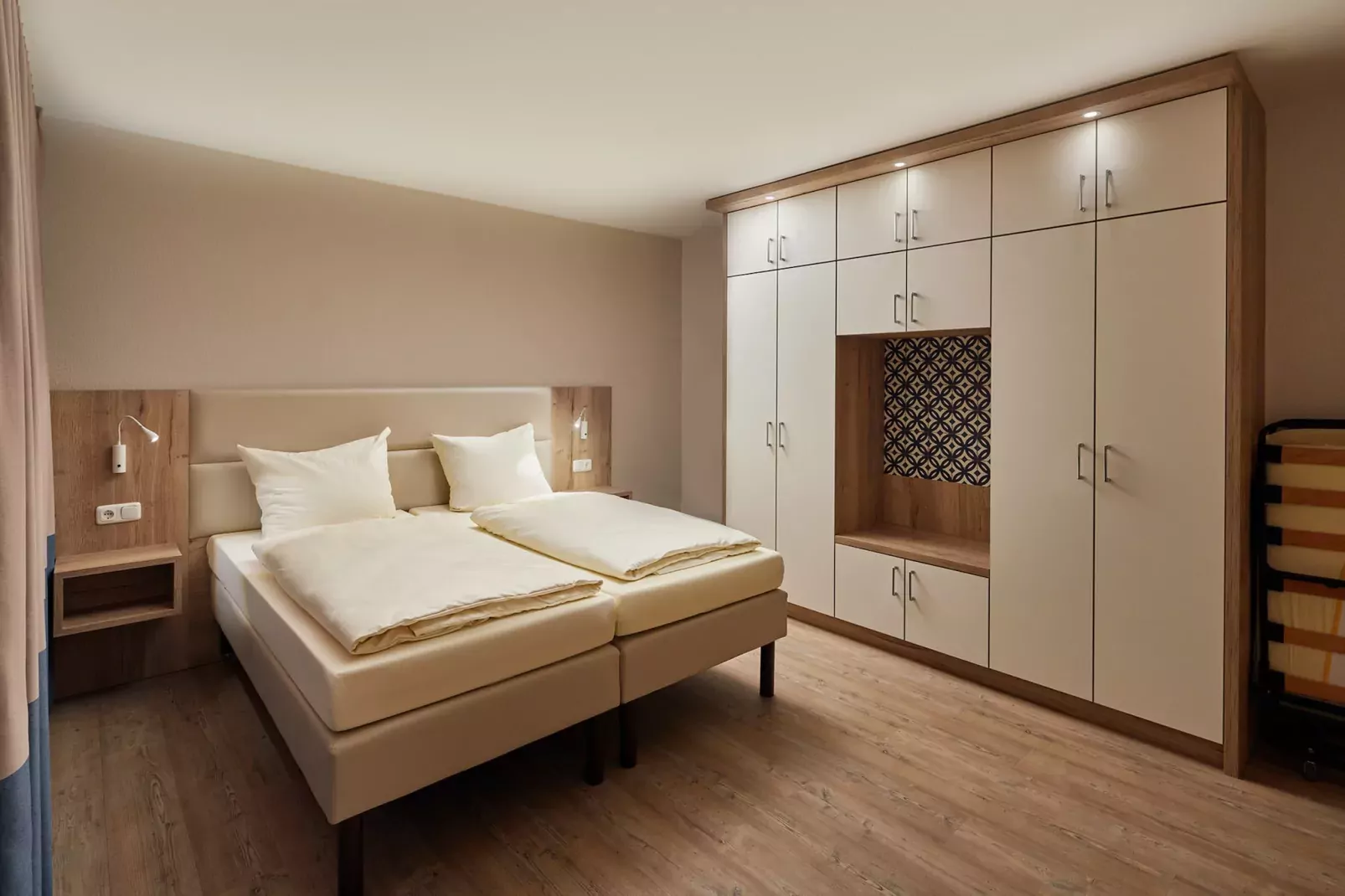 3-Zimmer-Apartment "Luv/Lee"-Bedroom