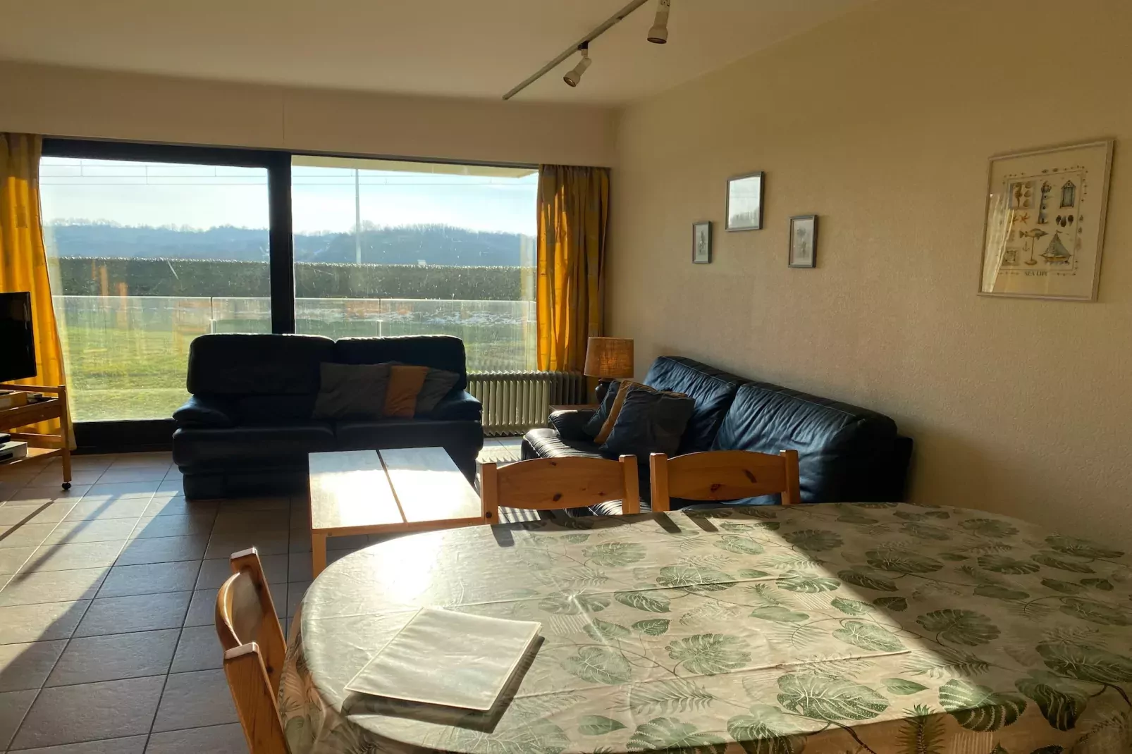 NEREIDEN A 176/0001-Dining room