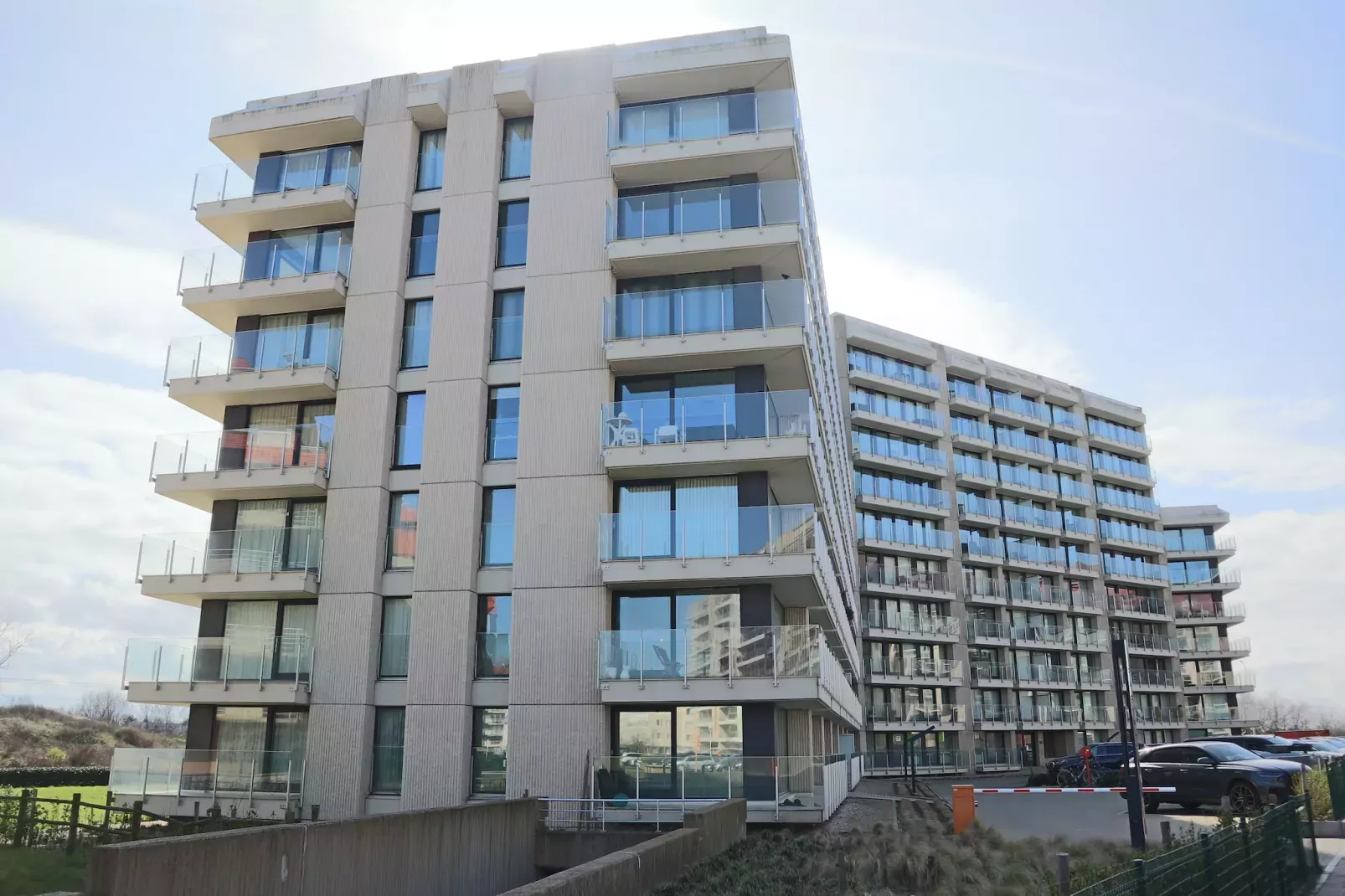 NEREIDEN A 176/0204GAR-Exterior summer