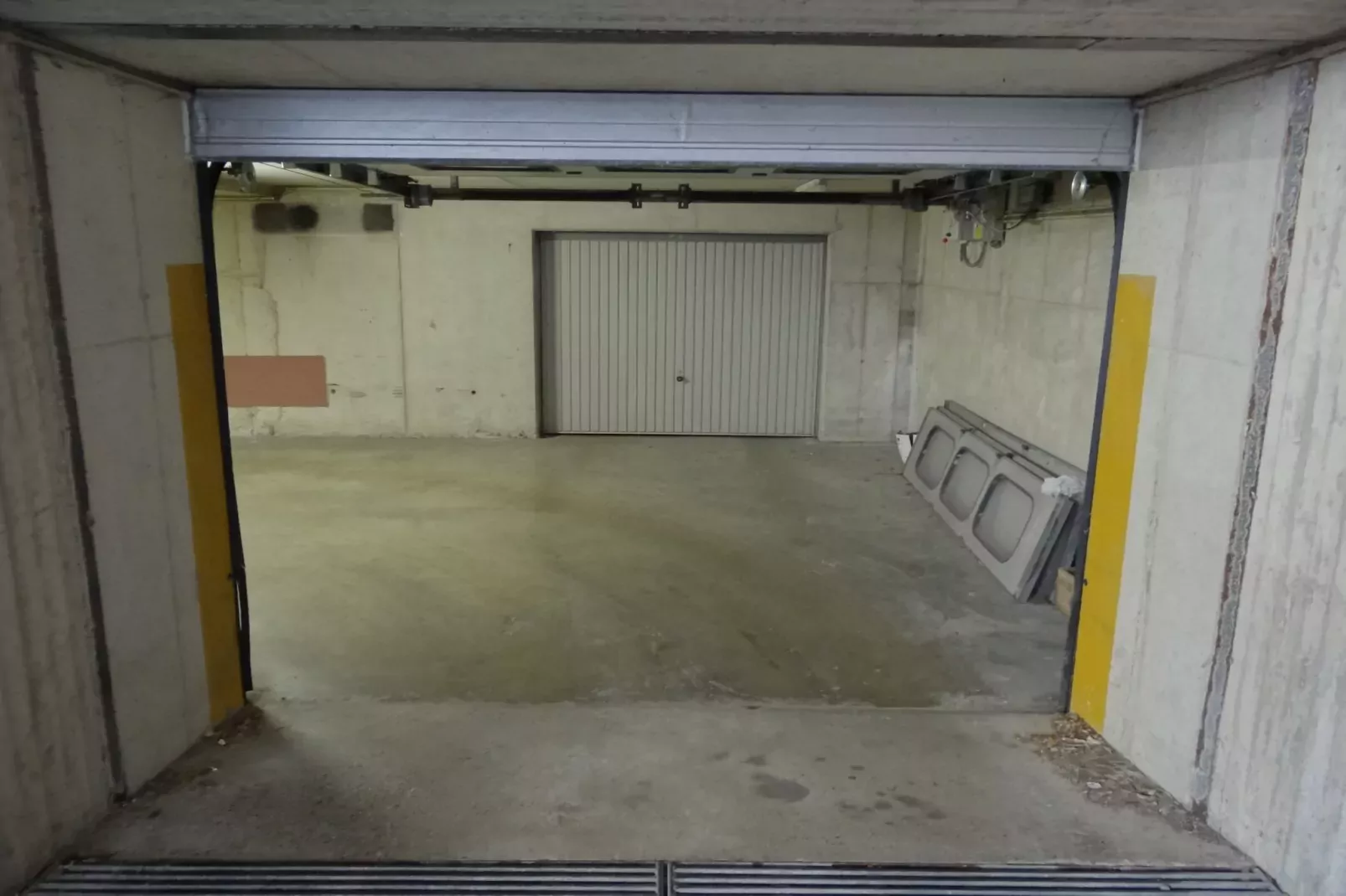 NEREIDEN A 176/0204GAR-Facilities